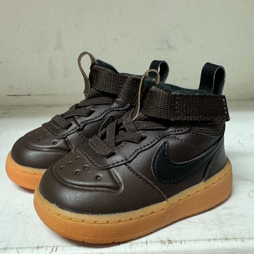 Nike shoes size 4c
